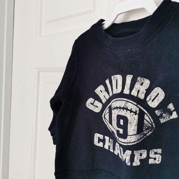 5/$10 The Children's Place baby boy sweater size 6-9 m - Picture 2 of 4